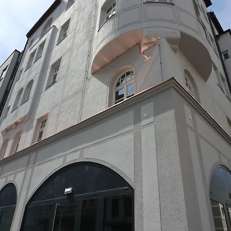 Maison Schiller By Designcity Szálloda