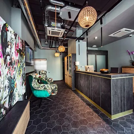 Maison Schiller By Designcity Hotel 4*