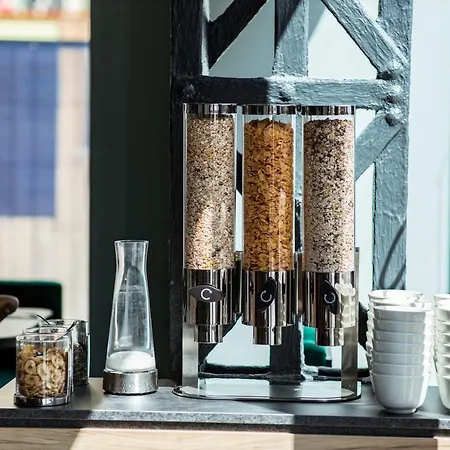 Ξενοδοχείο Maison Schiller By Designcity 4*