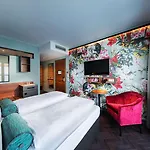 Maison Schiller By Designcity Hotel 4*